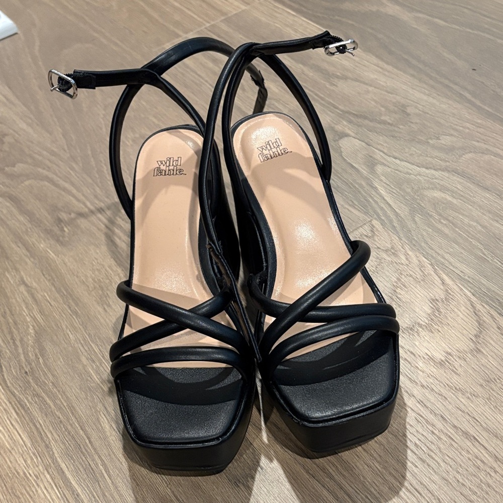 Wild Fable Black Strappy Platform Heels